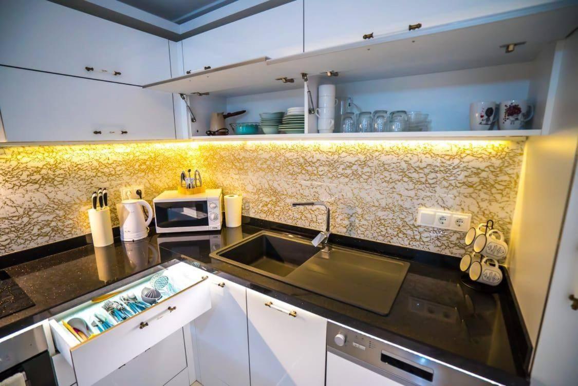 Besthome20 Apartments Alanya Bagian luar foto